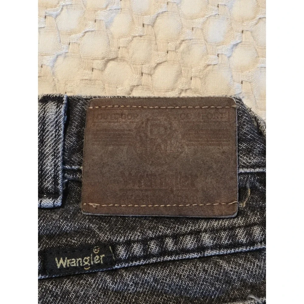 Vintage Wrangler Men's Jeans - Dark Demin, Size‎ 34 x 34